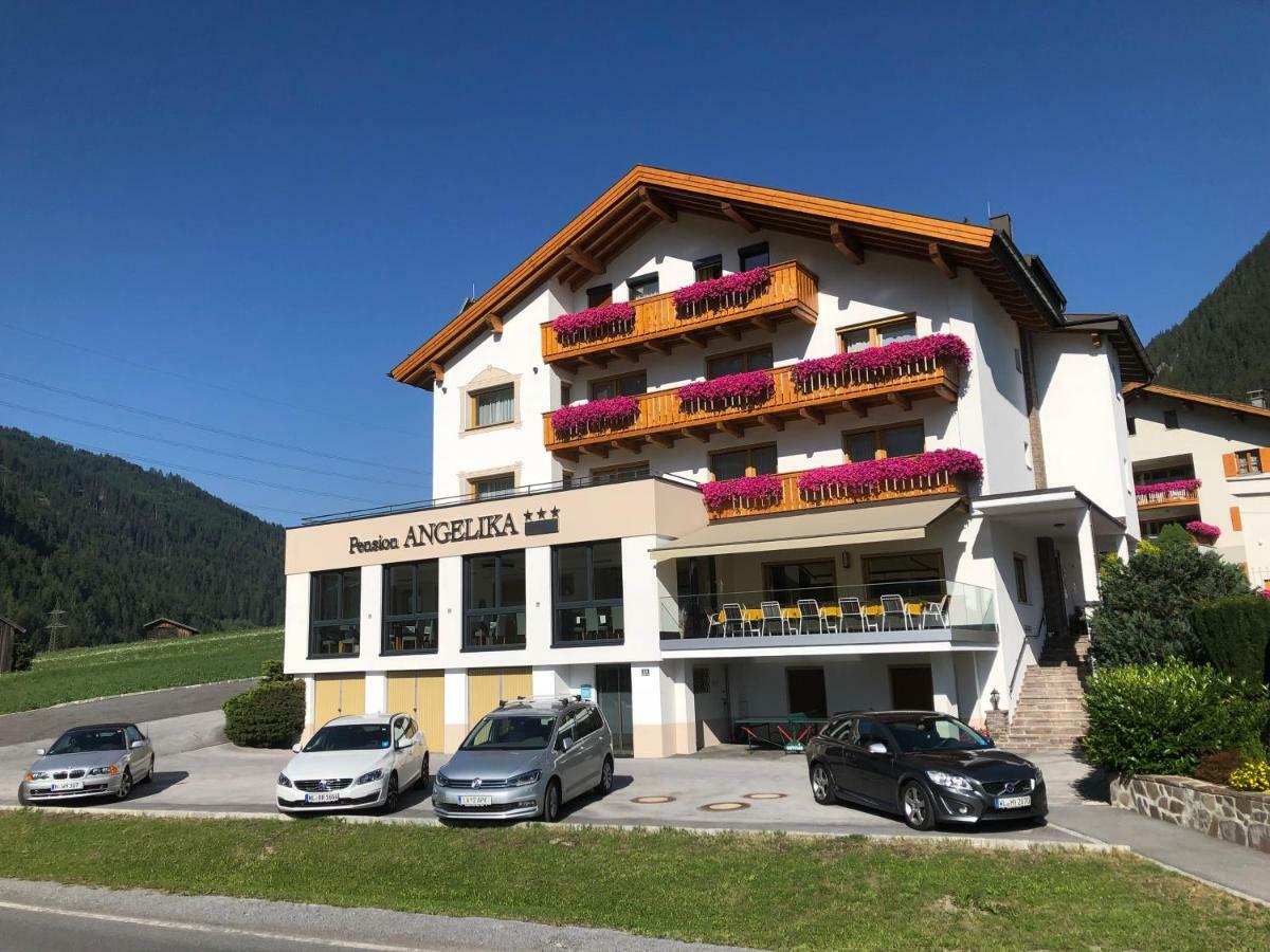 Pension Angelika Pettneu am Arlberg Kültér fotó