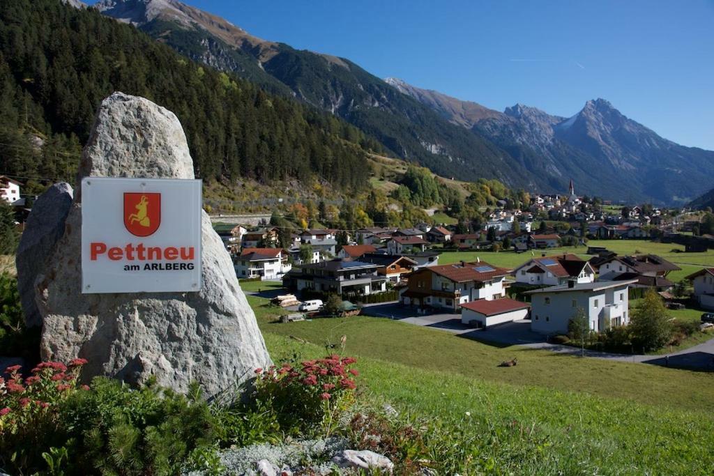 Pension Angelika Pettneu am Arlberg Kültér fotó