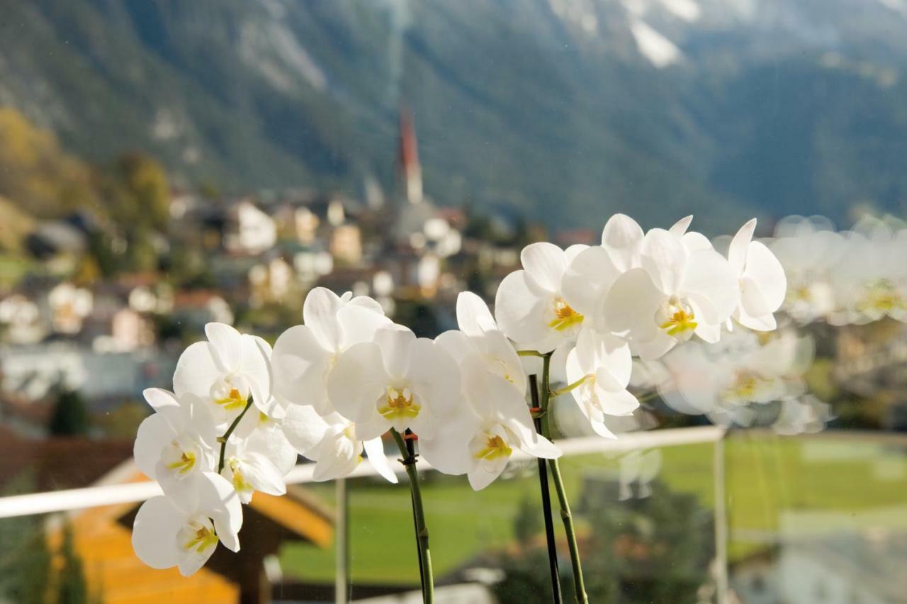 Pension Angelika Pettneu am Arlberg Kültér fotó